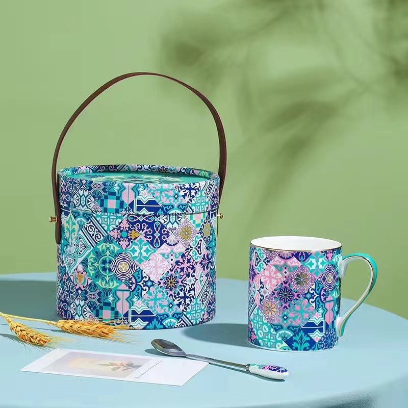 Set de cești de cafea și farfurioară în stil marocan, porțelan osos european, 17 cm