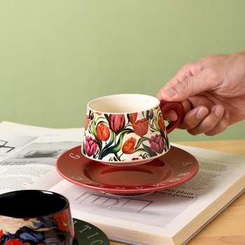 Set de cești și farfurii din ceramică cu motiv floral, stil franţuzesc vintage – pentru cafea la birou