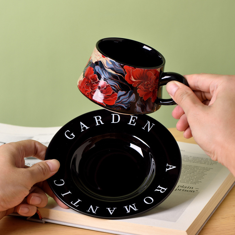 Set de cești și farfurii din ceramică cu motiv floral, stil franţuzesc vintage – pentru cafea la birou