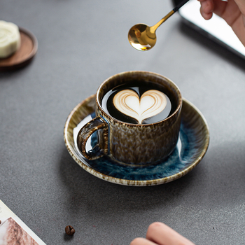 Set ceramic cești de cafea și farfurioară, cu glazură colorată și latte art creativ, cupe pentru cupluri