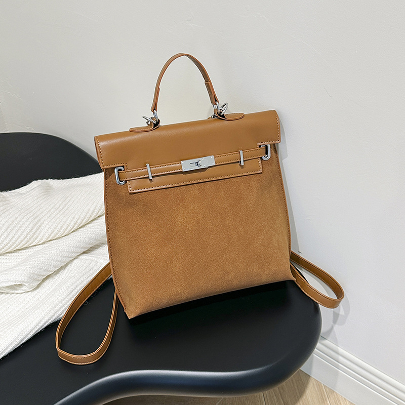 Ženska retro kožna crossbody torba srednje veličine, velikog kapaciteta, model 2025