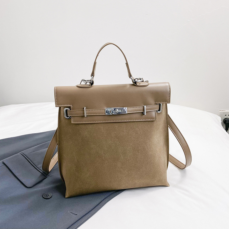 Ženska retro kožna crossbody torba srednje veličine, velikog kapaciteta, model 2025