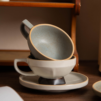 Set ceramic de cești de cafea cu farfurie înaltă, stil vintage retro, cești latte art elegante
