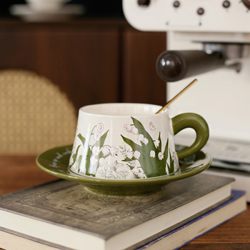 Set Nordic retro de cafea cu farfurie, pentru birou și casă – cești latte și cești de lapte