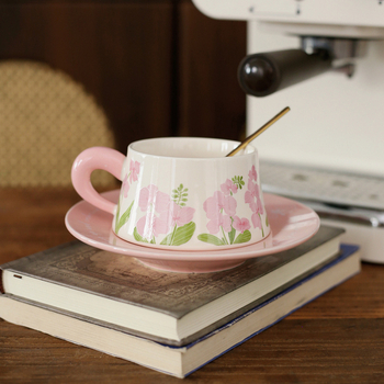 Set Nordic retro de cafea cu farfurie, pentru birou și casă – cești latte și cești de lapte