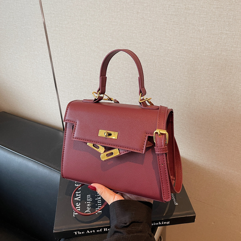 Ženska torbica Kelly, teksturirana, moderna torba za rame i crossbody, mala kvadratna torba za svakodnevnu upotrebu