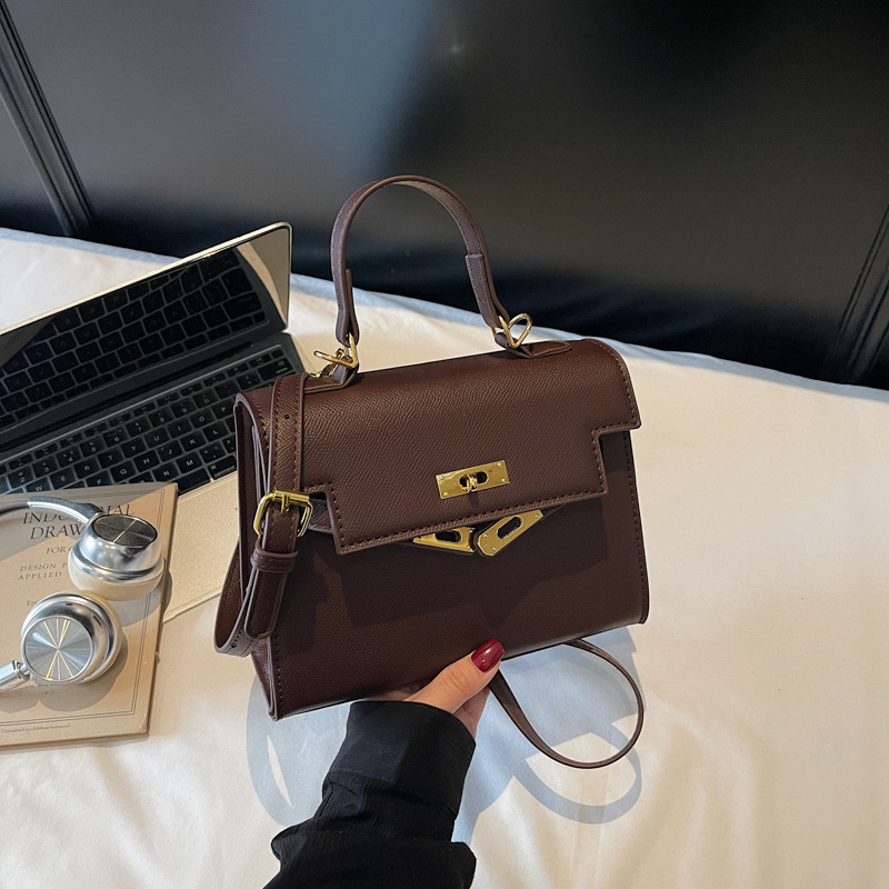 Ženska torbica Kelly, teksturirana, moderna torba za rame i crossbody, mala kvadratna torba za svakodnevnu upotrebu