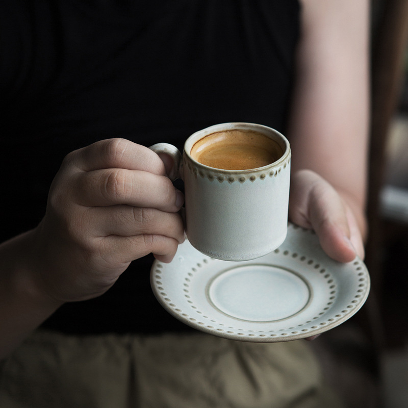 Morandi-inspired set japonez retro de cești de cafea cu farfurioare din porțelan, ceașcă espresso italian stil 75 ml