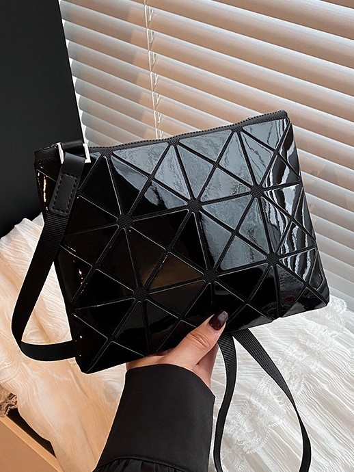 Ženska jednobojna torba s geometrijskim rombom - mala crossbody/torba za rame, ljeto 2025