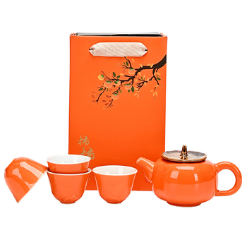 Set de ceai portabil Persimmon Kung Fu, cu o ceainică și patru cești într-o cutie cadou