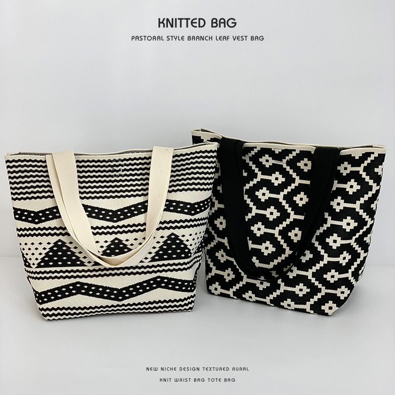 Ženska crossbody torbica u korejskom stilu, ležeran izgled, svestrana, rafiniran dojam, velika zapremina, dnevna torba