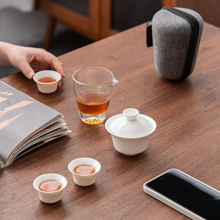 Set de ceai ceramic de înaltă calitate pentru drumeții, cu 1 ceainic și 3 cești, portabil