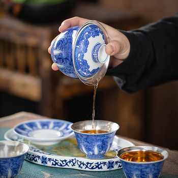 Set Gongfu de ceai din porțelan albastru- alb — gaiwan și ceainic, cadou de Anul Nou