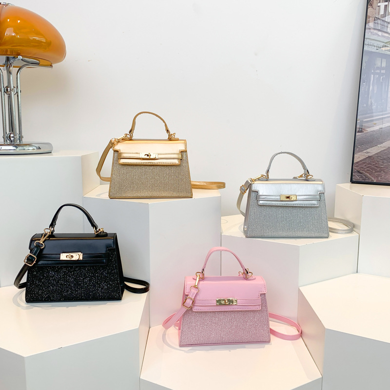Ženska torbica s jedinstvenom teksturom, jesen 2024, Kelly crossbody, mala kvadratna torbica za rame