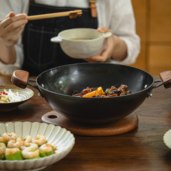 Planet wok cu două mânere, wok mic din fier fără strat pentru aragaz cu gaz, design clasic