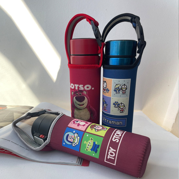 Husă izolantă din neopren pentru ceașcă de copii, cu model desen animat și curea crossbody – husă de protecție pentru pahar