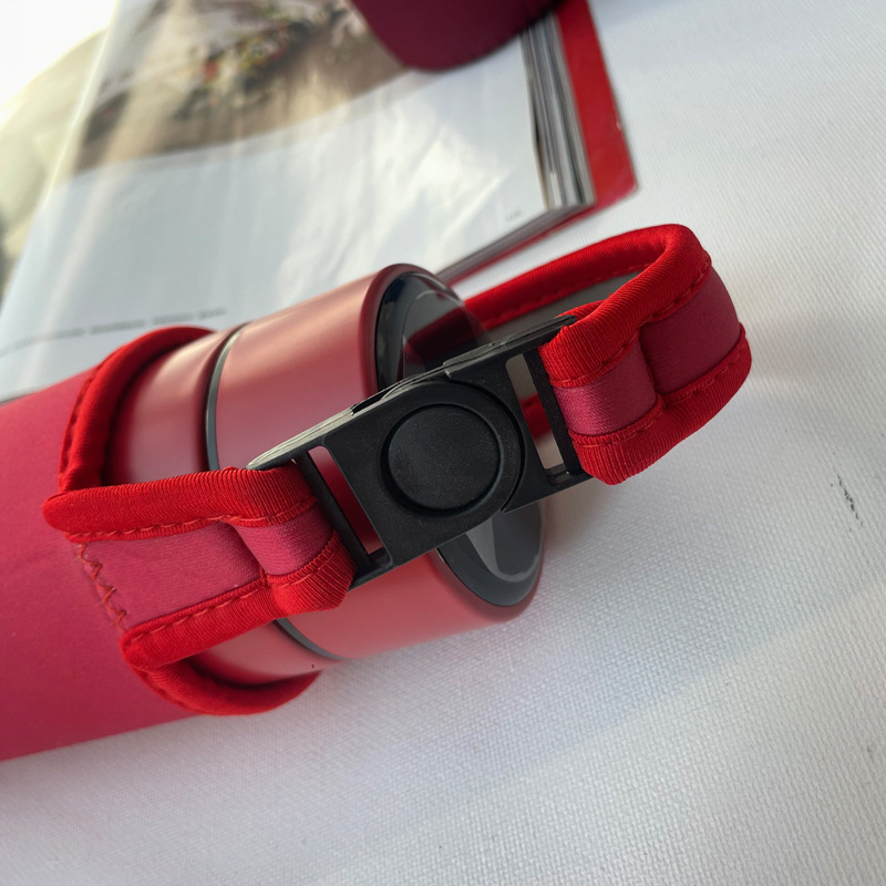 Husă izolantă din neopren pentru ceașcă de copii, cu model desen animat și curea crossbody – husă de protecție pentru pahar