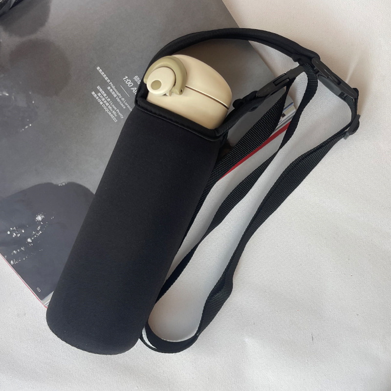 Husă izolantă din neopren pentru ceașcă de copii, cu model desen animat și curea crossbody – husă de protecție pentru pahar