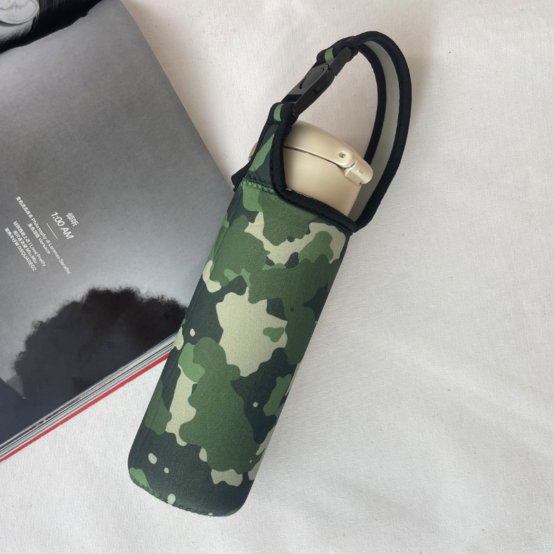 Husă izolantă din neopren pentru ceașcă de copii, cu model desen animat și curea crossbody – husă de protecție pentru pahar