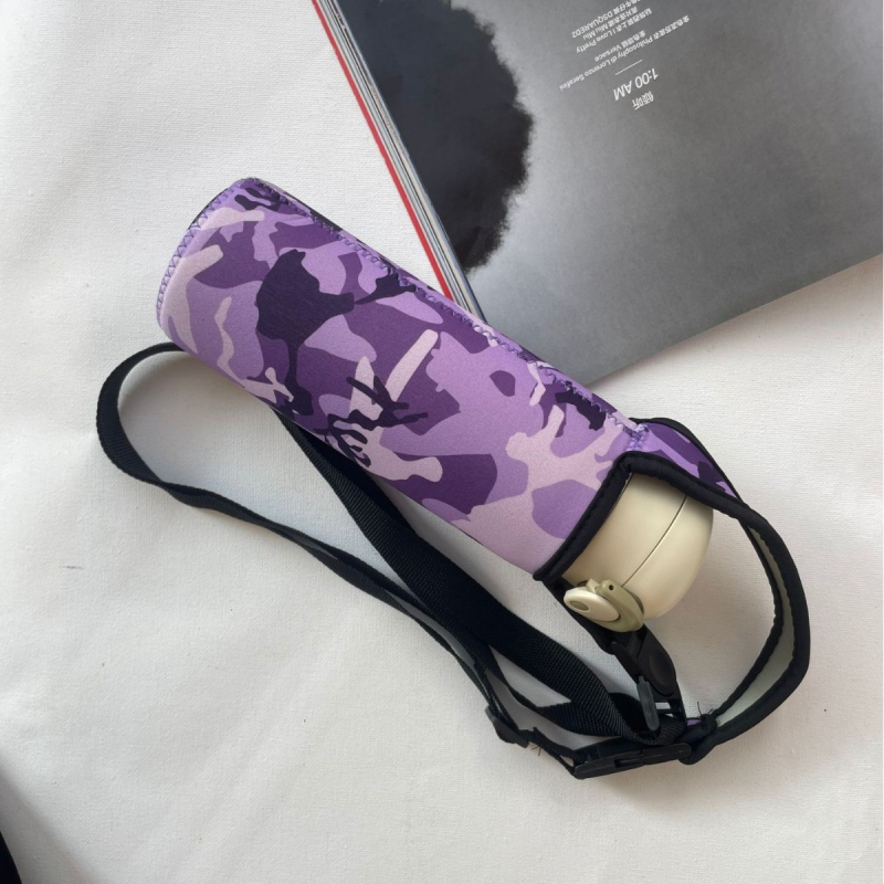 Husă izolantă din neopren pentru ceașcă de copii, cu model desen animat și curea crossbody – husă de protecție pentru pahar