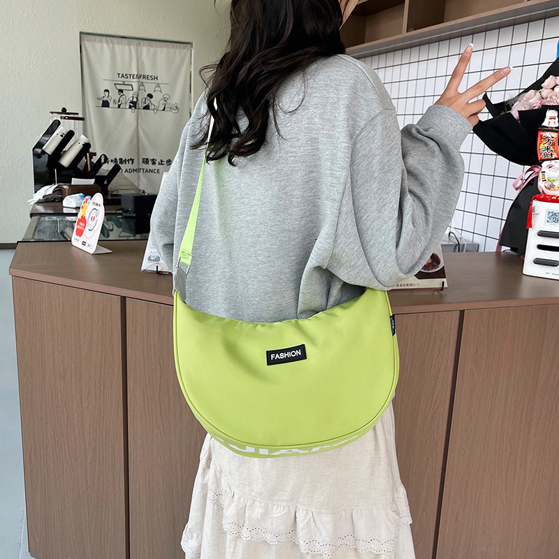 Ženska crossbody torba u obliku dumplinga – moderan retro stil, svakodnevna platnena torba za studentice