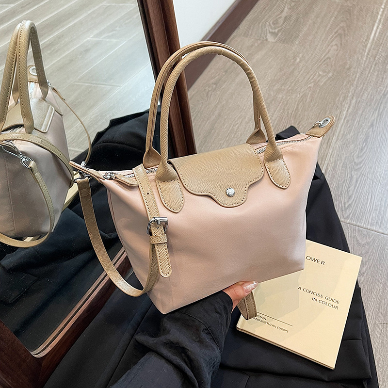 Ženska torbica u obliku dumplinga, ljetni model 2024, casual torba od najlona za rameno ili crossbody, srednja veličina