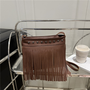 Francuska retro bucket torba s resicama za žene, ljeto 2025, mekana PU koža, crossbody s jednim ramenom