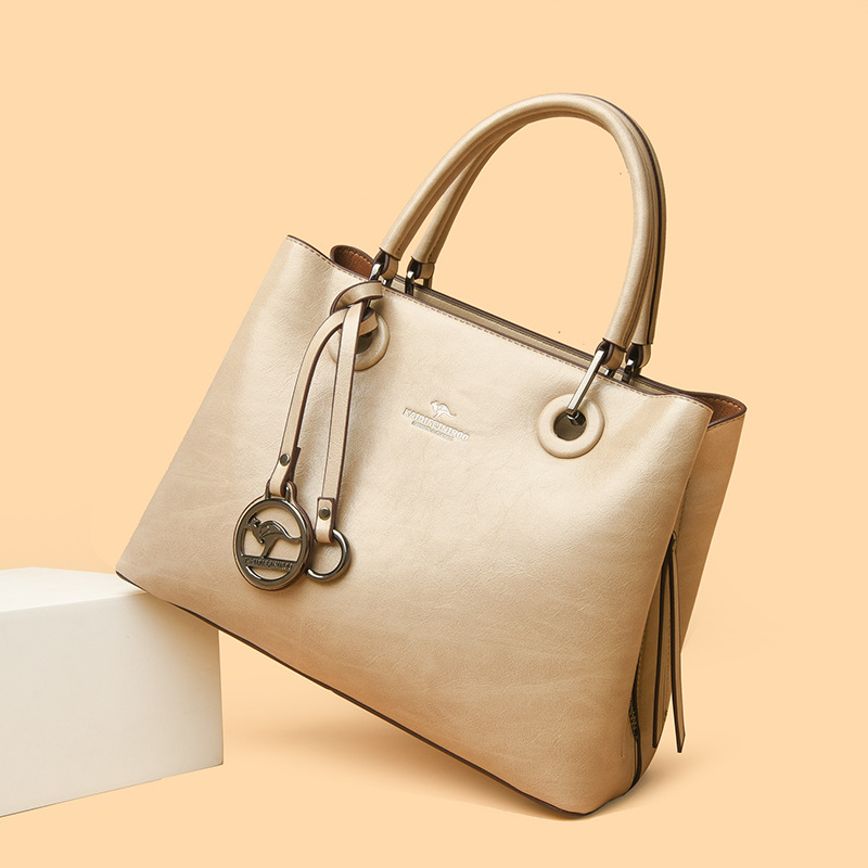 Ženska PU crossbody torba 2026 – novi model, srednja veličina, mini kvadratna torba za rame, gradski minimalistički stil, proljeće 2026