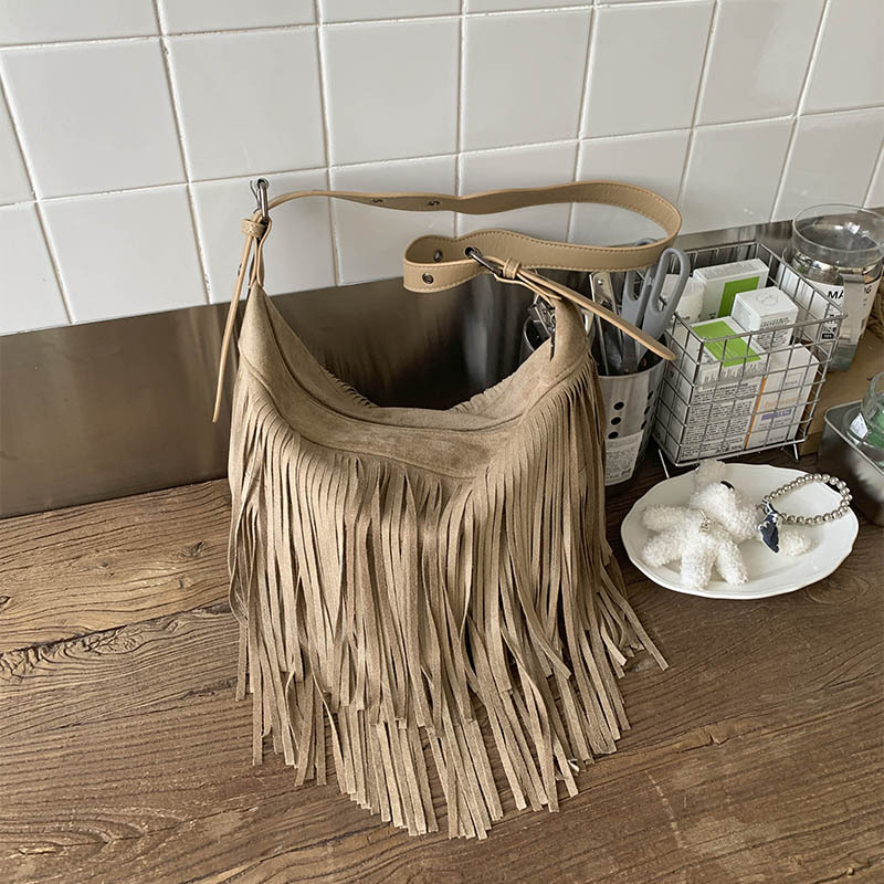 Ženska torba s resicama, crossbody torba, boho retro stil, velika kapacitet, moderna i svestrana