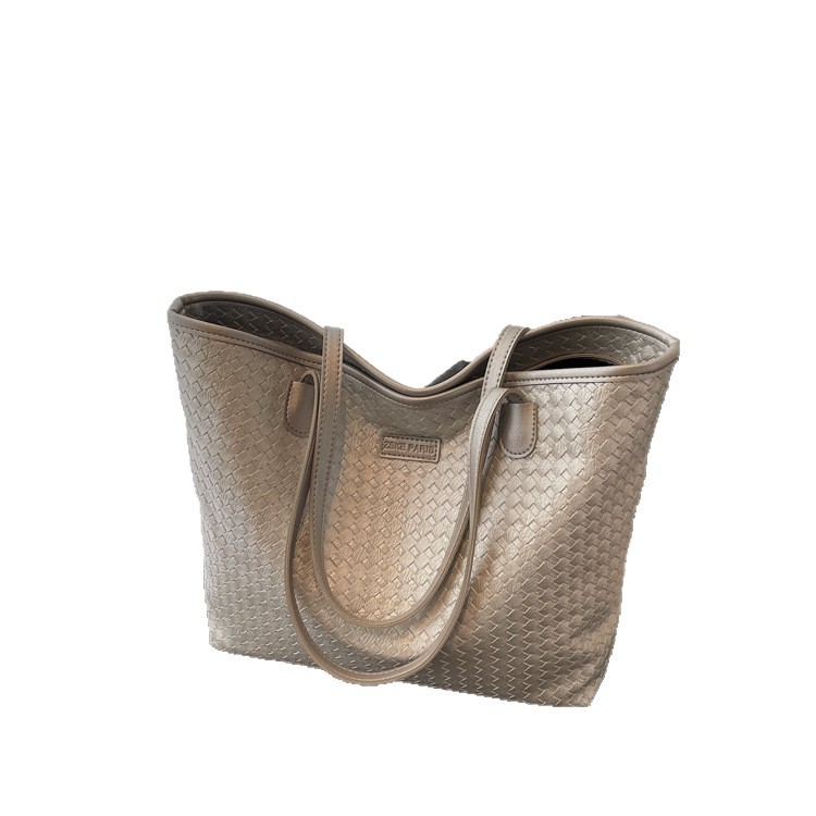 Ženska tote torba od PU kože, velika zapremina, torba u obliku kante, zatvarač na zip, mekana, gradski minimalistički stil, dvije naramenice, podstava od poliestera i pamuka, za svakodnevnu upotrebu (ljeto 2025)