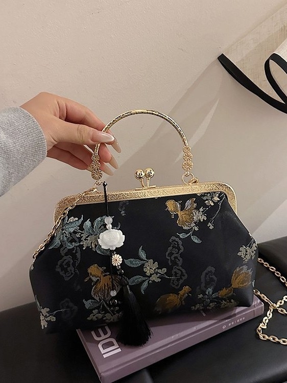 2026 ljeto – nova verzija s nacionalnim stilom, resice i cvijeće, večernja torbica s okvirnim zatvaračem, crossbody, retro stil