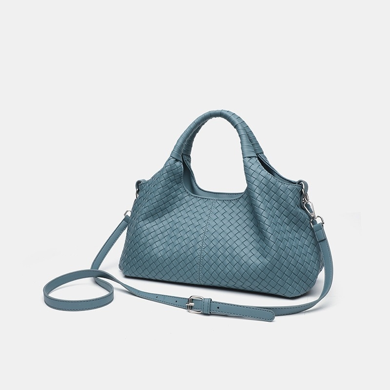 Srednja veličina PU crossbody torba, gradski stil, pletena tekstura, zatvaranje zipom, unutarnja zip torbica, vanjska torbica s patch detaljem, horizontalni kvadratni oblik, jedna naramenica