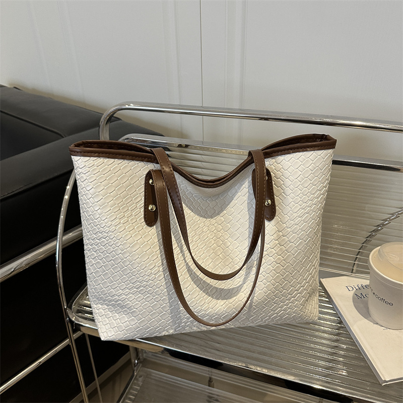 Ženska torba velike kapacitete – gradska minimalistička tote torba za rame