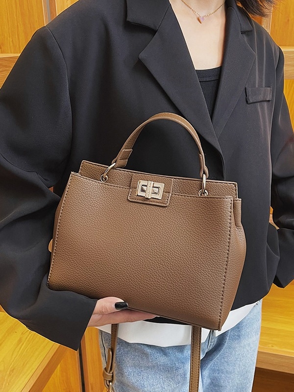 Ženska torbica s retro šarmom, crossbody torba, elegantan minimalistički dizajn i velika zapremina - novi model 2024