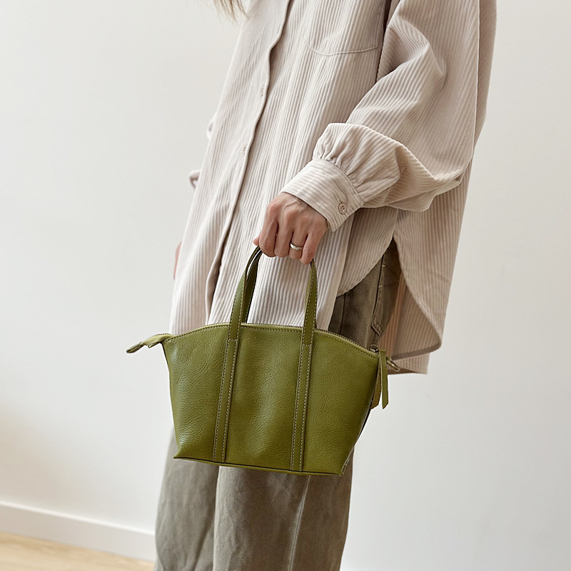 Mini torbica s oblikom školjke od prave kože, ženska torba preko ramena, crossbody, prvi sloj goveđe kože, biljna patinirana koža, korejskog stila umjetnički dizajn, mala i mekana