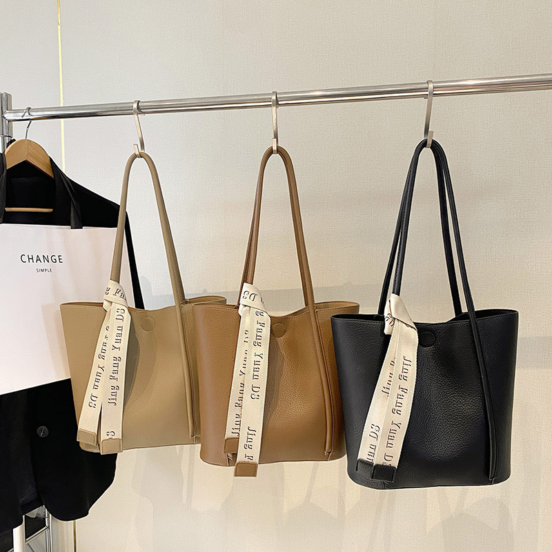 Tote torba velikog kapaciteta u korejskom stilu za žene, PU materijal, elegantna i svestrana