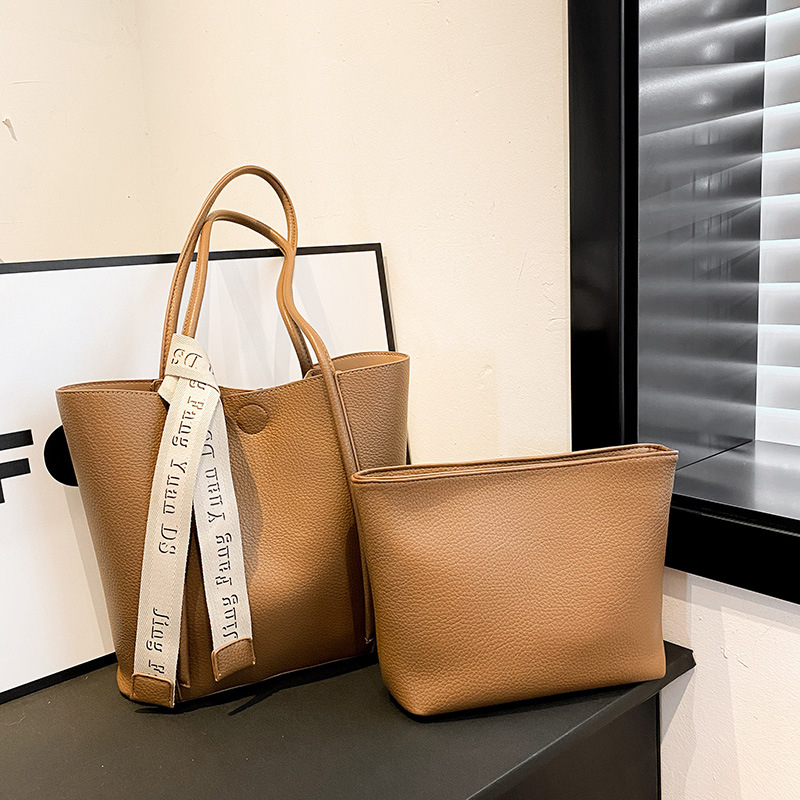 Tote torba velikog kapaciteta u korejskom stilu za žene, PU materijal, elegantna i svestrana