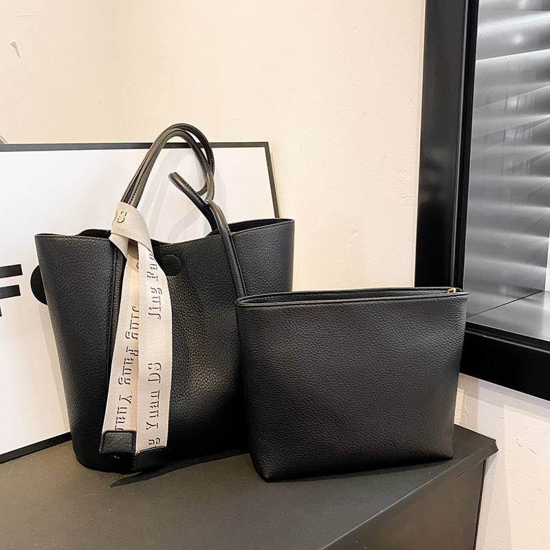 Tote torba velikog kapaciteta u korejskom stilu za žene, PU materijal, elegantna i svestrana