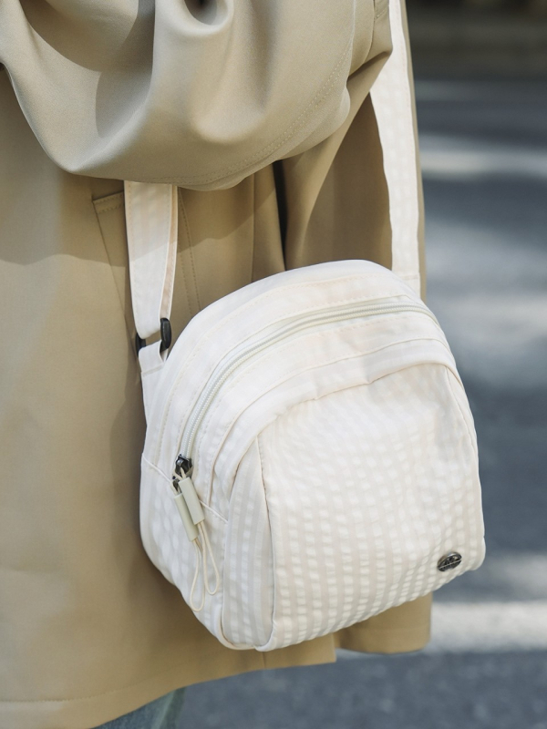 Jesensko-zimska torba od najlona, crossbody, unisex, svakodnevna torba sa zipom, model 2026