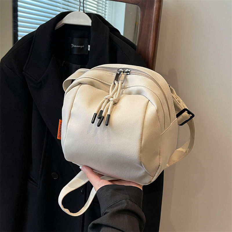 Ženska crossbody torba, jednostavna, minimalistički dizajn u obliku školjke, model 2024, velika kapaciteta, jednostruka naramenica