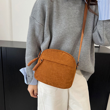 Ženska torbica preko ramena od Corduroy materijala, oblik školjke, gradski casual stil, srednja veličina, unutarnja zip pretinac, podstava od poliestera