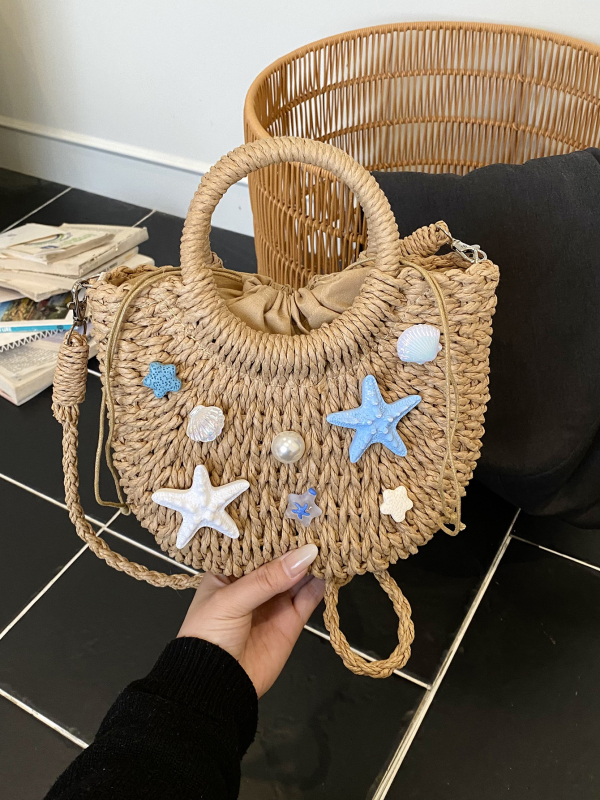 Ženska pletena torba u stilu otoka, akcent morske zvijezde i školjke, model 2026, plažna torba preko ramena ili crossbody