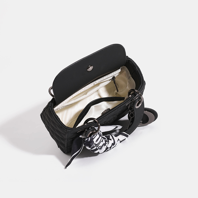 Ženska torba od prave kože s dijamantnim šavom u stilu Diane, 2025 novi model, poklon za rođendan najboljoj prijateljici i djevojici, crossbody torba