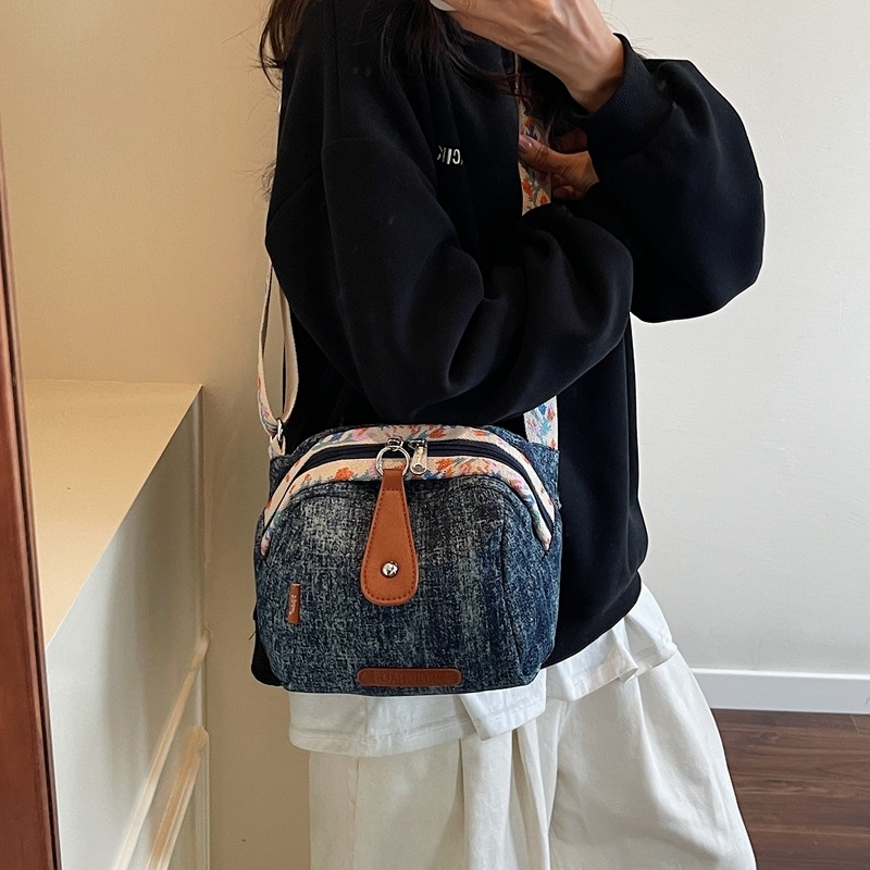 Ženska crossbody torba od denima s oblikom školjke, 2026 novi model, velika kapaciteta, za svakodnevnu uporabu