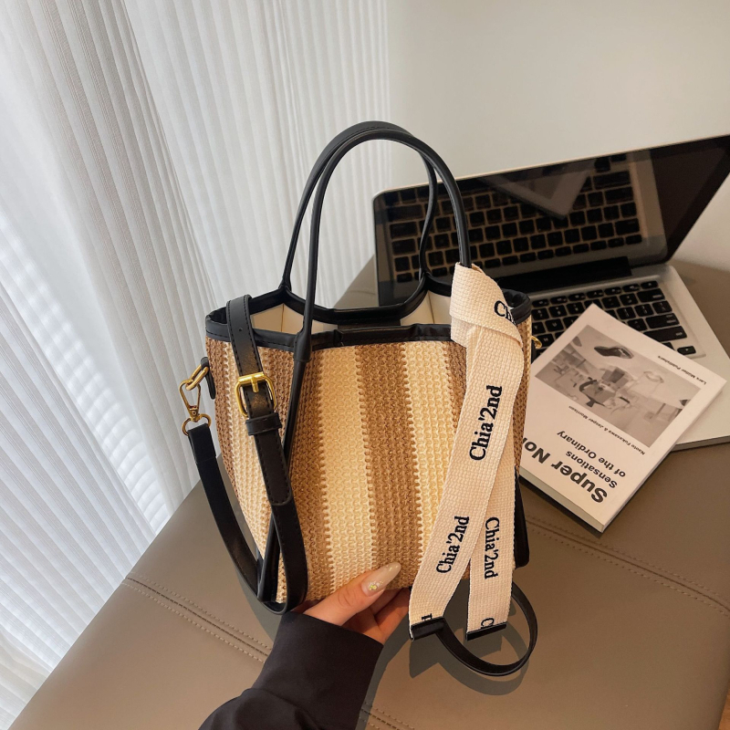 Torba bucket s prugama, u stilu Ins, pletena Mori Girl, velika zapremina, crossbody torba s jednom naramenicom, blok boja