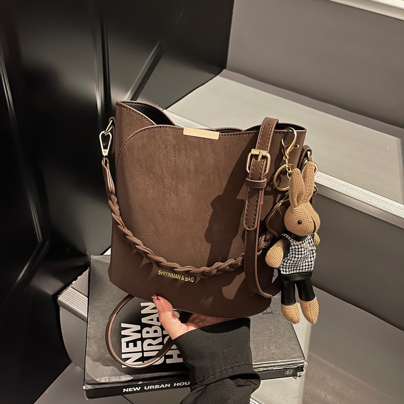 Ženska retro gradska torba za svakodnevnu upotrebu, 2026 novi model, višenamjenska crossbody torba preko jednog ramena, tip bucket