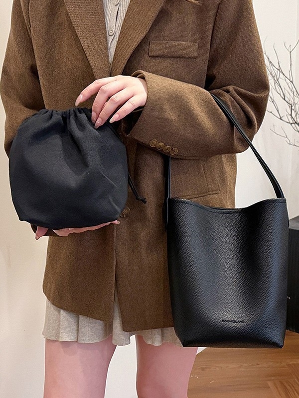 Ženska torba tip košara s velikim kapacitetom, mekana koža, minimalistički stil, za rame