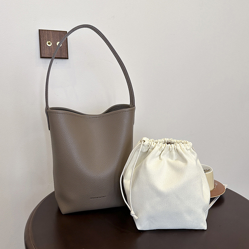 Ženska torba tip košara s velikim kapacitetom, mekana koža, minimalistički stil, za rame