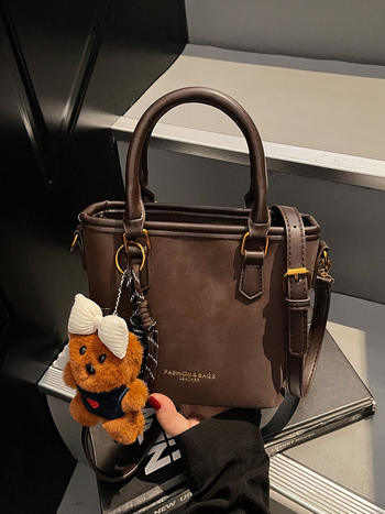 Ženska retro velur bucket torba srednje veličine, crossbody s zatvaračem