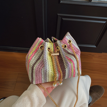 Ženska torba visoke kvalitete, proljeće 2026, svakodnevna crossbody torba s jednim remenom, elegantan i minimalistički dizajn, nišni dizajn